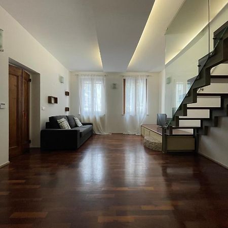 Casa Della Valle Fano Esterno foto